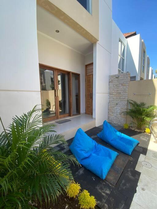 The 2 Rumah liburan Seminyak (Bali)